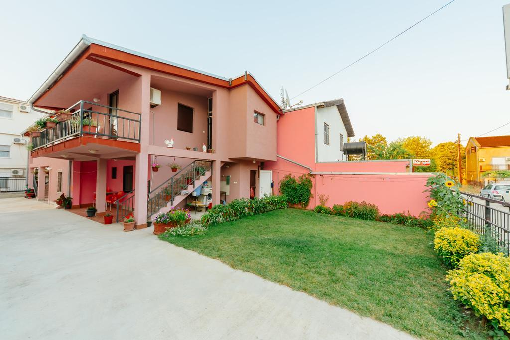 Mc Apartments Ulcinj Exterior photo