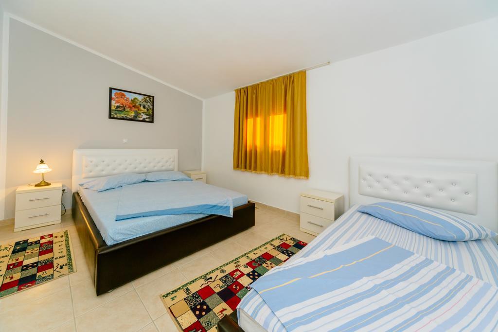 Mc Apartments Ulcinj Exterior photo