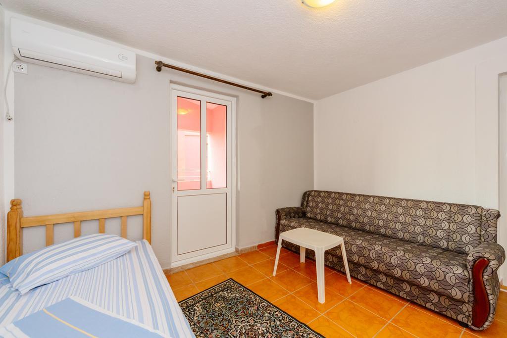 Mc Apartments Ulcinj Exterior photo
