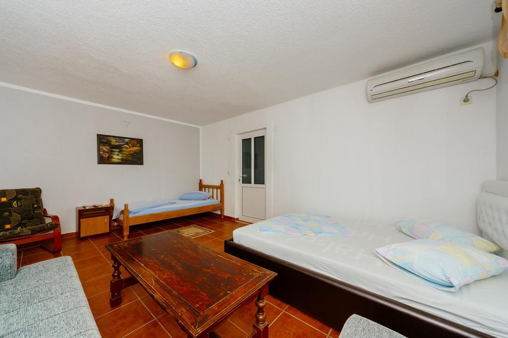 Mc Apartments Ulcinj Exterior photo