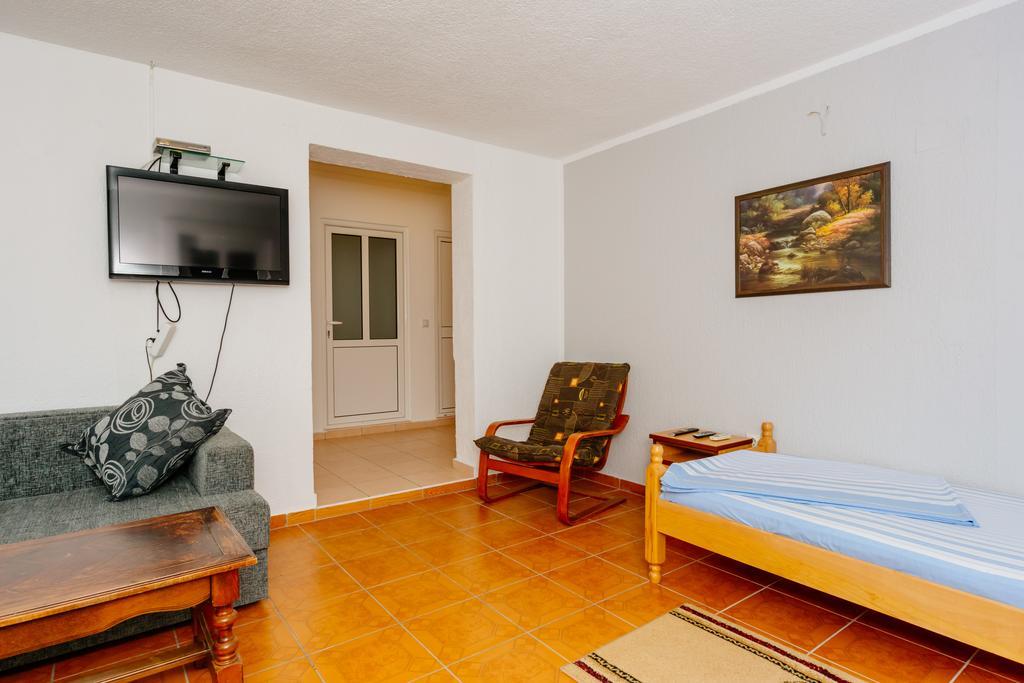 Mc Apartments Ulcinj Exterior photo
