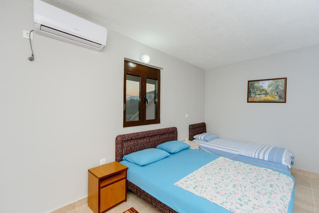 Mc Apartments Ulcinj Exterior photo