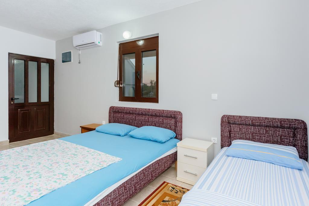Mc Apartments Ulcinj Exterior photo